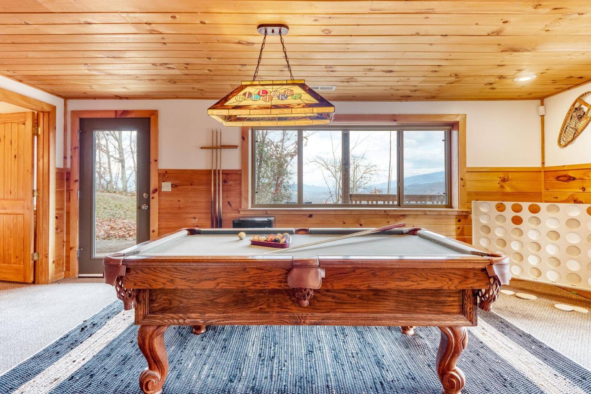 Chestnut By Avantstay Mountain Cabin W Treetop Views Hot Tub Game Room Gatlinburg Luaran gambar