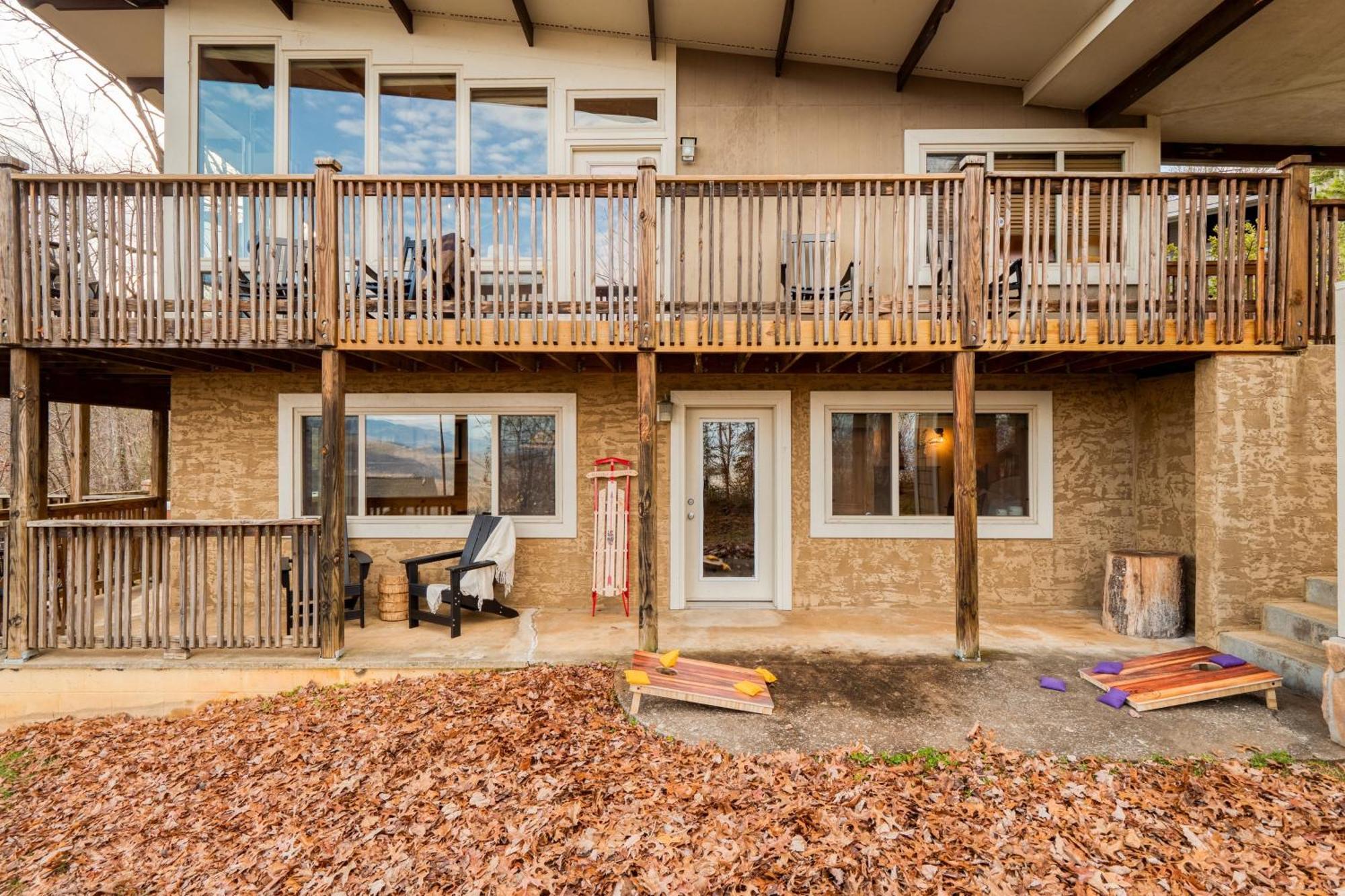 Chestnut By Avantstay Mountain Cabin W Treetop Views Hot Tub Game Room Gatlinburg Luaran gambar