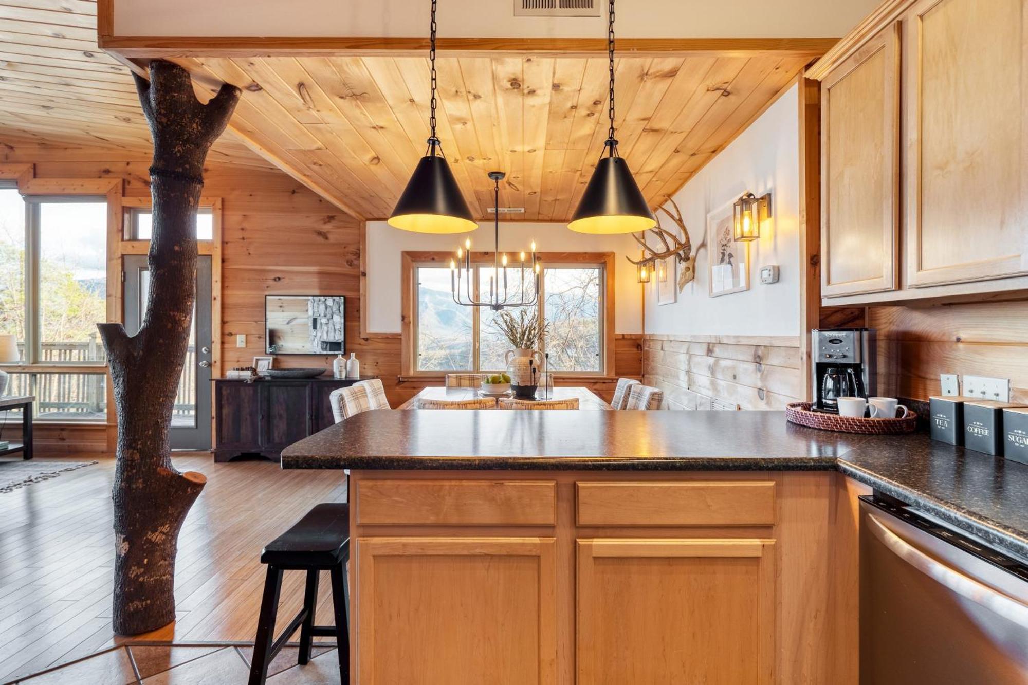 Chestnut By Avantstay Mountain Cabin W Treetop Views Hot Tub Game Room Gatlinburg Luaran gambar