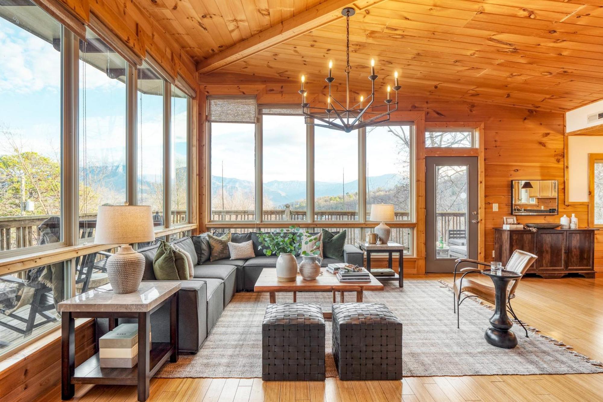 Chestnut By Avantstay Mountain Cabin W Treetop Views Hot Tub Game Room Gatlinburg Luaran gambar